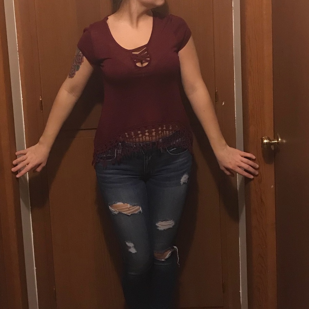 NWT maroon crop top